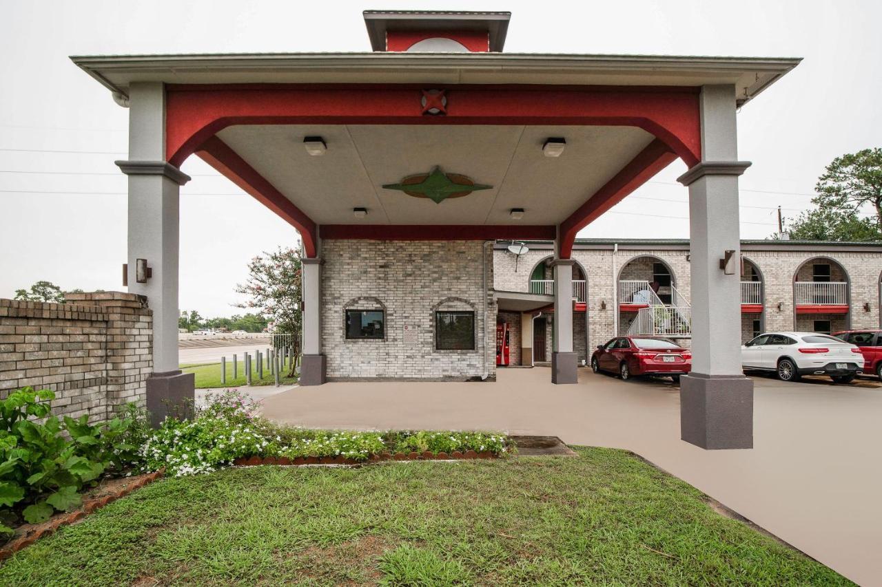Oyo Hotel Houston I-69 & I-610 Bagian luar foto